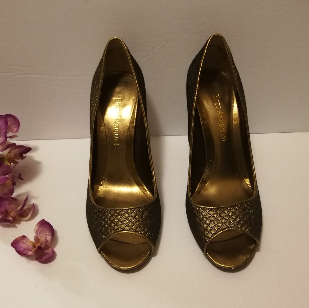 Enzo Angiolini peep toe